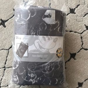 Mickey mouse blanket